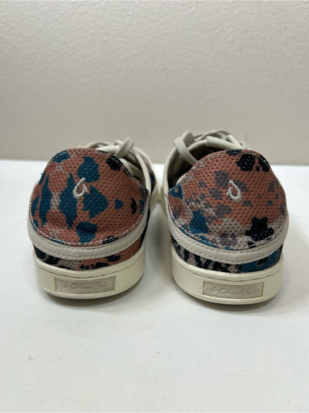 OLUKAI Pehuea Li Lace-Up Animal Print Drop-in Heel Breathable Mesh Sneakers 9.5 - Picture 6 of 13